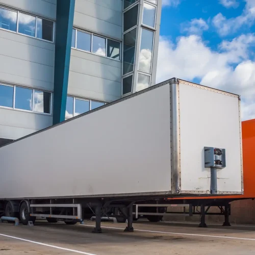 colored-truck-trailers-loading-2026-01-09-01-13-55-utc